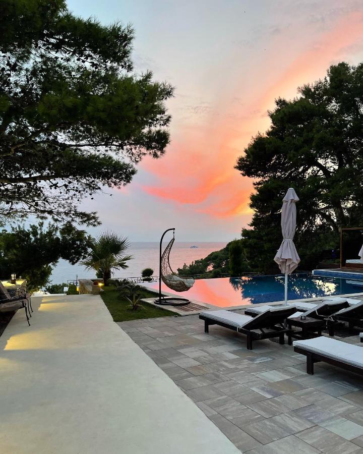 Pino Boutique Hotel Ulcinj Exterior foto